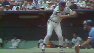 George Brett raises average to .407 with hit