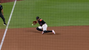 Bo Bichette luce sus reflejos