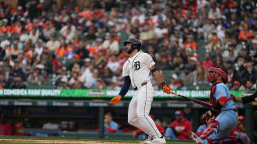 Matt Vierling remolca con sac fly