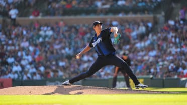 Tigers turn 5-4-3 double play