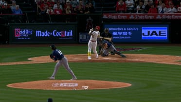 Bryan Woo strikes out Yoán Moncada