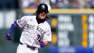 Jake McCarthy conecta un triple