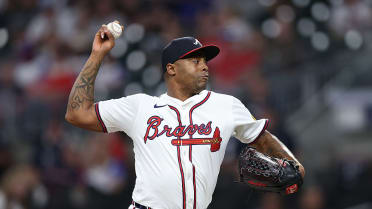 Discussing Raisel Iglesias returning to the Braves