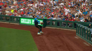 Bryce Harper's sliding catch