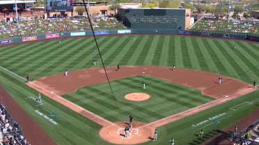 Andy Ibáñez two-run homer
