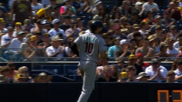 Jordan Lawlar anota gracias a una jugada de selección