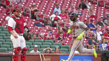 Michael Harris II anota por un error
