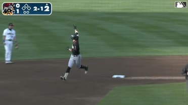 Eldridge rips a homer in his first at-bat of 2025