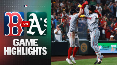 Abreu, Contreras homer to lead Red Sox to 5-4 win