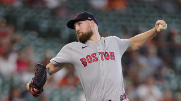 Garrett Crochet K's Jose Altuve