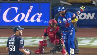 Francisco Córdoba da ventaja con doble