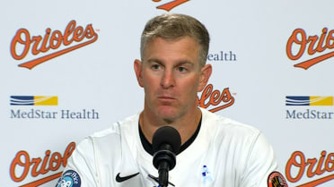 Tony Mansolino on offense in Orioles' 11-2 win