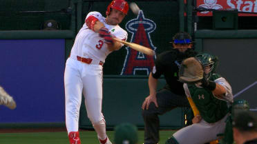 Data Viz: Josh Lowe la manda a volar
