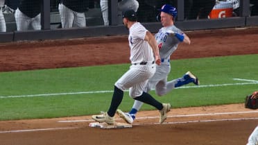 Paul Goldschmidt records putout after review
