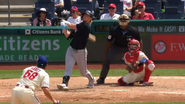 Kyle Stowers batea de 5-4 con 2 jonrones