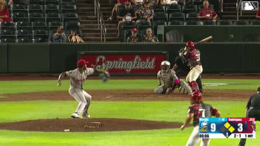 Rainiel Rodriguez doubles (7) on a line drive to left fielder Junior Franco. Dakota Harris scores. Jesús Báez to 3rd.