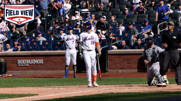 Field View: Tyrone Taylor's game-tying home run