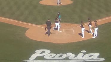 HR de Romeo Sanabria con casa llena