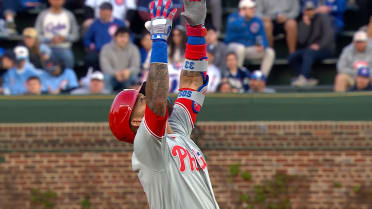 Edmundo Sosa's RBI double 