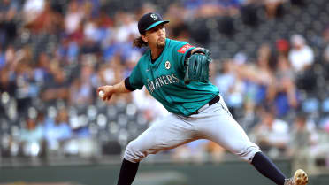Logan Gilbert K's five in win over Royals