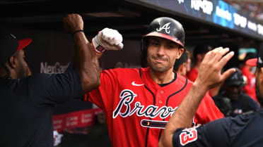 Matt Olson's solo home run (29)