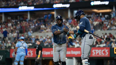 Jorge Mateo scores on fielder's choice 