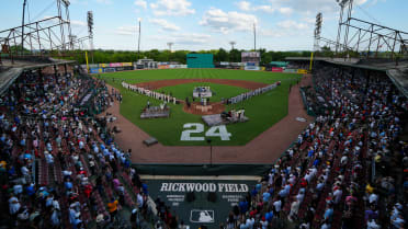 Best moments of pregame ceremonies at Rickwood Field