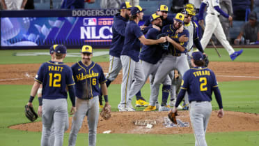 Brewers clinch 2026 NL pennant!