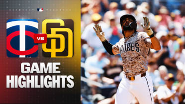 Fernando Tatis Jr. hits two home runs in Padres' win