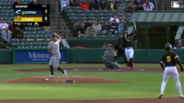 Nats No. 3 prospect Brady House slugs a two-run homer