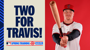 Travis Bazzana conecta dos jonrones