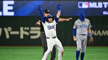 Max Muncy's double in the 2nd