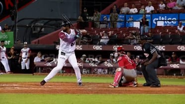 Grand slam de Carlos Peguero