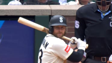 Donovan produce con elevado de sacrificio