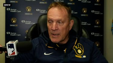 Pat Murphy discusses the Brewers' 8-2 win