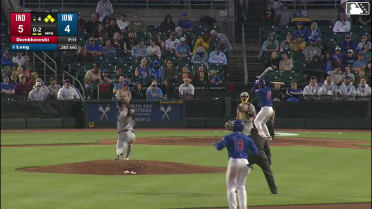 Jonathon Long hits a grand slam (6) to left center field. Brett Bateman scores. BJ Murray scores. James Triantos scores.