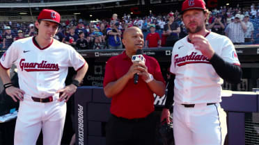 DeLauter, Hoskins on late game heroics