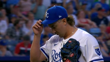 Hunter Harvey limits the damage in the 6th