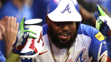Marcell Ozuna's 433-foot solo homer (17)
