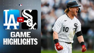 White Sox crush three homers in the 6th to power win