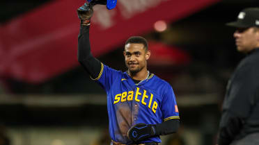 Julio Rodríguez's FIFTH STRAIGHT 20/20 season