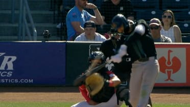 Jordan Lawlar da jonrón de dos rayas