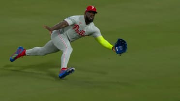 Adolis García's diving catch