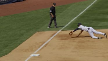 Amed Rosario's diving stop