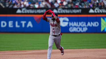 Orlando Arcia's two-run home run (4)