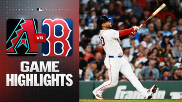 Red Sox pour on 11 runs in win vs. D-backs