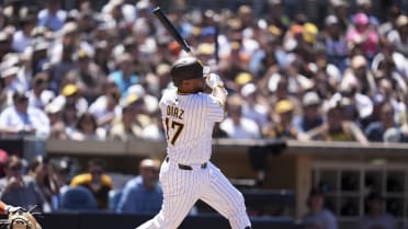 Elias Díaz's homer is confirmed after review