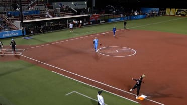 Baylee Klingler makes leaping catch