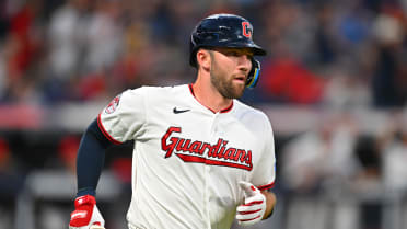 David Fry's solo home run (6)
