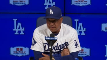 Dave Roberts discusses the Dodgers' 6-2 win
